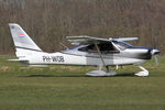 PH-WDB @ EHMZ - at ehmz - by Ronald