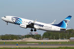 SU-GEF @ EHAM - at spl - by Ronald