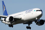 P4-KCB @ EHAM - at spl - by Ronald