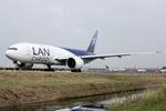 N774LA @ EHAM - at spl - by Ronald