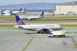 N805UA @ KSFO - SFO 2023. - by Clayton Eddy