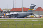 09-9205 @ LOWW - US Air Force Boeing C-17 Globemaster