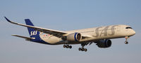 SE-RSD @ CPH - SE-RSD landing rw 22L - by Erik Oxtorp