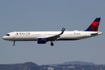 N530DE @ LAX - at lax - by Ronald