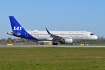 SE-RUB @ EKCH - SAS A320N Lining-up - by FerryPNL