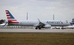 N158AN @ KMIA - AAL A321 zx - by Florida Metal