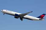 N420DX @ LAX - at lax - by Ronald
