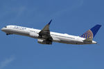 N12125 @ LAX - at lax - by Ronald