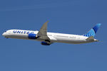 N14016 @ LAX - at lax - by Ronald