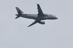 N756US @ KORD - American Airlines A319 N756US AA864 PHL-ORD - by Mark Kalfas