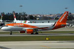 OE-IJK @ LPPT - Taxiing - by micka2b