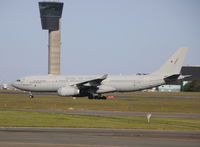 ZZ338 @ CPH - ZZ338 landed rw 22L - by Erik Oxtorp
