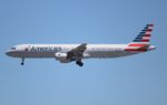 N194UW @ KLAX - AAL A321 zx LAX north side - by Florida Metal