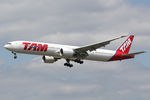 PT-MUG @ EDDF - at fra - by Ronald