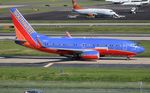N201LV @ KTPA - SWA 737 canyon zx - by Florida Metal