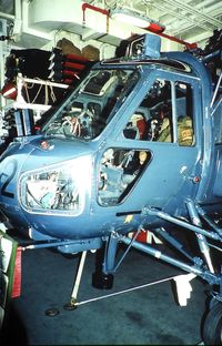 XT422 - Slide scan - by joannes van mierlo