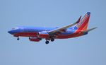 N229WN @ KLAX - SWA 737 canyon zx - by Florida Metal