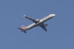 N165US @ KORD - American Airlines A321 N165US operating as AA2857 from CLT to ORD - by Mark Kalfas