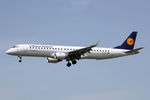 D-AEBJ @ EBBR - at bru - by Ronald