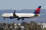 N1603 @ LAX - at lax - by Ronald