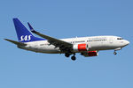 LN-TUJ @ EHAM - at spl - by Ronald