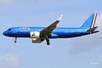 EI-INC @ EBBR - On final at Brussels Airport.