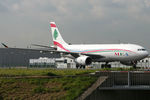 F-ORMA @ LFPG - at cdg - by Ronald