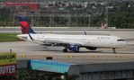 N314DN @ KFLL - DAL A321 zx FLL - by Florida Metal