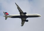 N325DN @ KDTW - DAL A321 zx DTW-SAN - by Florida Metal