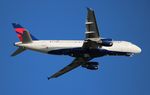 N325US @ KDTW - DAL A320 zx DTW-IAH - by Florida Metal
