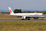 B-1081 @ LOWW - Air China A350