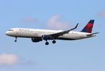 N342DN @ KATL - DAL A321 zx ORD-ATL - by Florida Metal