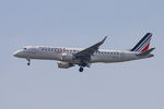F-HBLN @ LOWW - Air France HOP ERJ-190