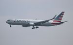 N350AN @ KLAX - AAL 763 zx in from ORD - by Florida Metal