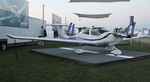 N351DS @ KOSH - DA40 zx - by Florida Metal