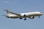A6-BLM @ EHAM - at spl - by Ronald
