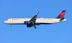 N366DX @ KTPA - DAL A321 zx ATL-TPA - by Florida Metal