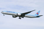 HL8346 @ LOWW - Korean Air Boeing 777-300(ER) 200th Boeing - sticker - by Thomas Ramgraber