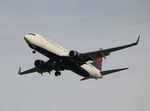 N373DA @ KTPA - DAL 738 zx LAX-TPA - by Florida Metal