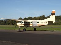 D-FSCM @ EDLT - taxi to parking - by Volker Leissing