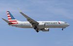 N305NX @ KORD - Boeing 737-823