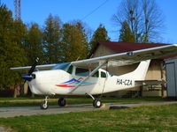HA-CZA @ LHKV - A Cessna for skydivers... - by László Tamás