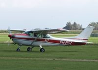 PH-PCZ @ EHTX - taxi to parking - by Volker Leissing