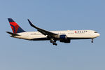 N183DN @ KJFK - Final 22L at JFK. - by George Pergaminelis