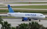 N407UA @ KTPA - UAL A320 nc zx IAD-TPA - by Florida Metal