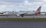 N419AN @ KMIA - AAL A321N zx MIA-CUN - by Florida Metal