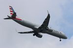 N426AN @ KORD - AAL A321N zx DFW-ORD - by Florida Metal