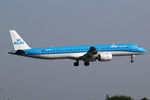 PH-NXD @ EHAM - at spl - by Ronald