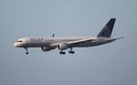 N510UA @ KSFO - UAL 752 zx DEN-SFO - by Florida Metal