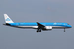 PH-NXF @ EHAM - at spl - by Ronald